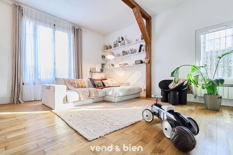Maison - 148 m² - 5 pièces