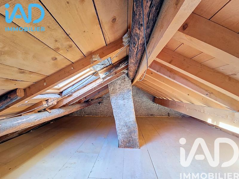 Maison - 260 m² - 7 pièces