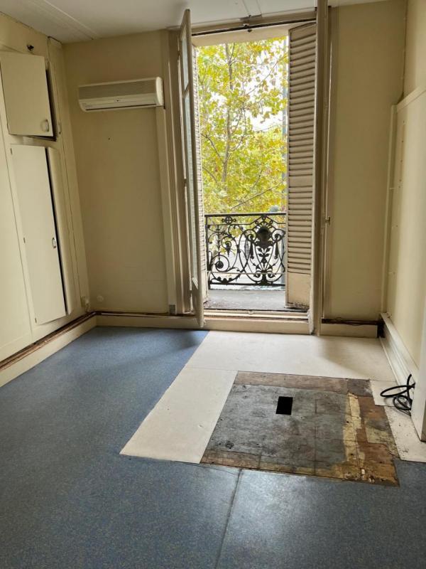 Immeuble - 180 m² - 9 pièces