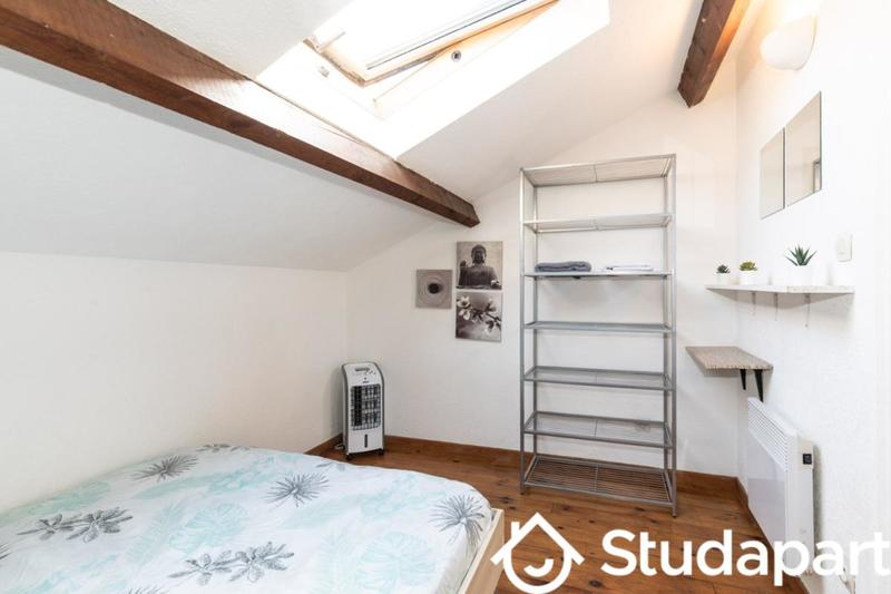 Chambre - 25 m² - 1 pièce