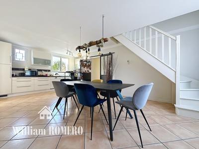 Maison - 122 m² - 6 pièces