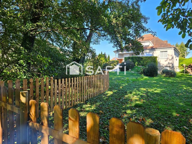 Maison - 165 m² - 6 pièces