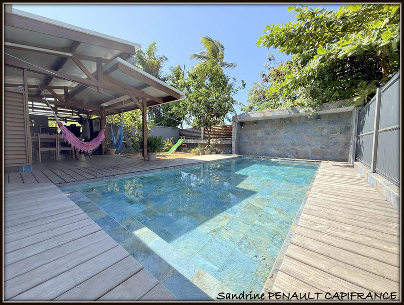 Maison d'architecte - 246 m² - 7 pièces