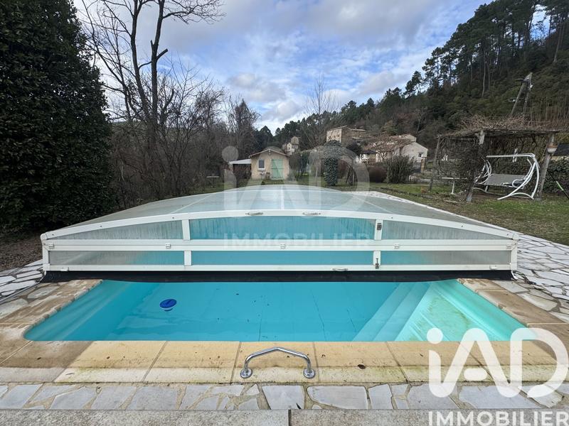 Maison - 103 m² - 5 pièces