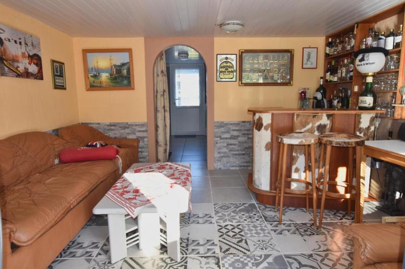 Maison - 150 m² - 7 pièces