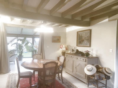 Maison - 159 m² - 6 pièces