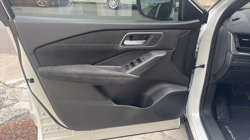 Nissan Qashqai 1.5 Dig-T 190 Hybrid XTronic Tekna + - Automatique Entretien constructeur