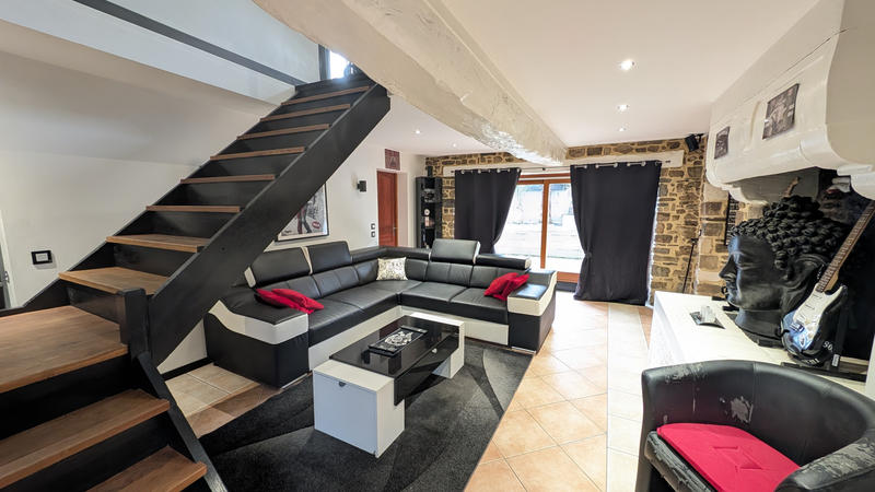 Propriété - 136 m² - 5 pièces