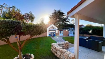 Maison - 123 m² - 5 pièces