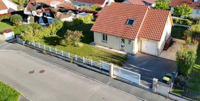 Maison - 92 m² - 5 pièces