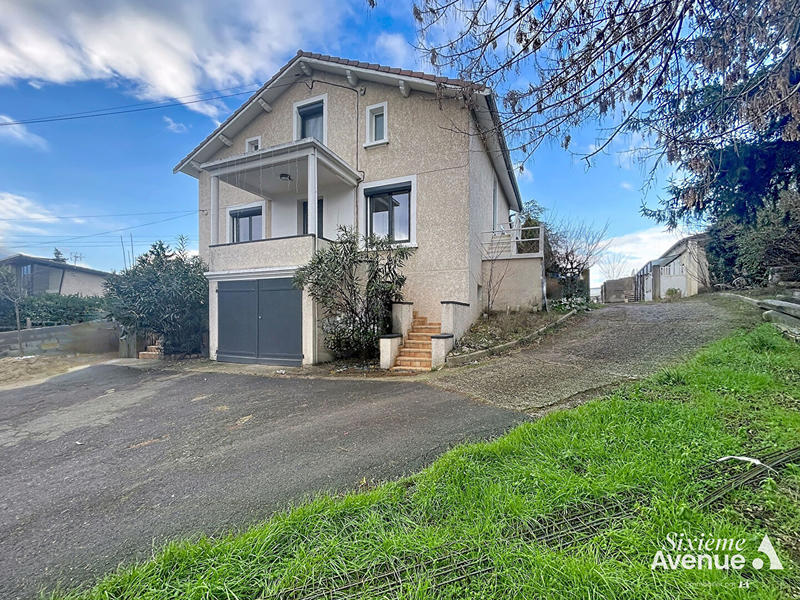 Maison - 160 m² - 7 pièces