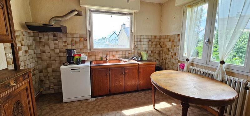 Maison - 127 m² - 7 pièces