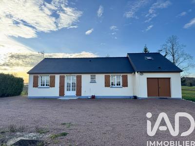 Maison - 88 m² - 4 pièces