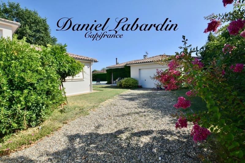 Villa - 220 m² - 7 pièces