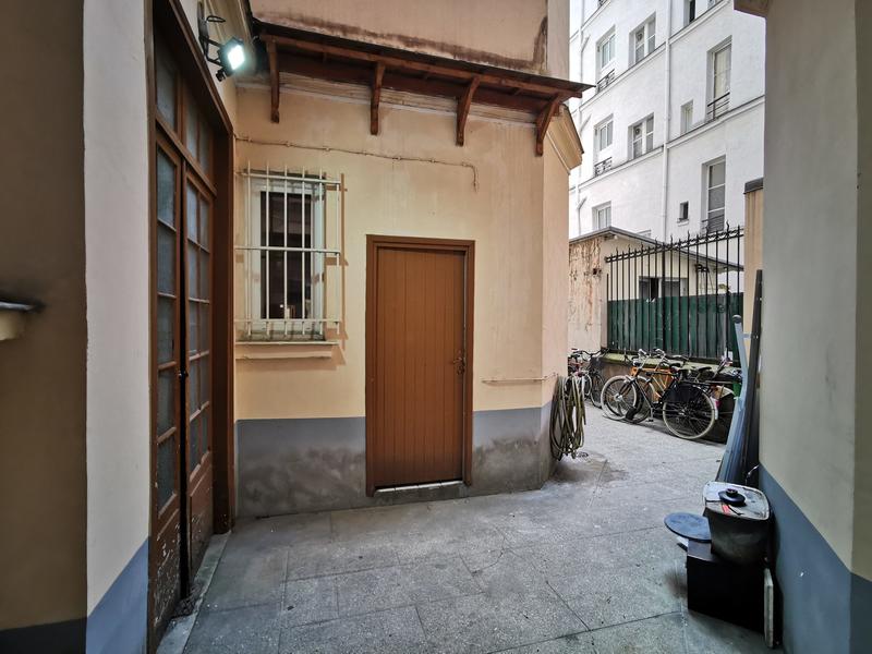 Fonds de commerce - Magasins - 44 m²