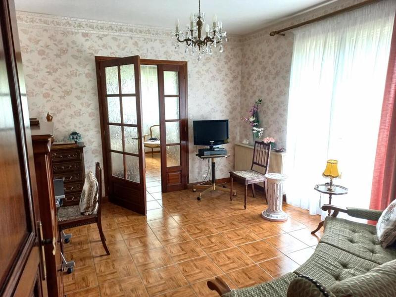 Maison - 154 m² - 9 pièces