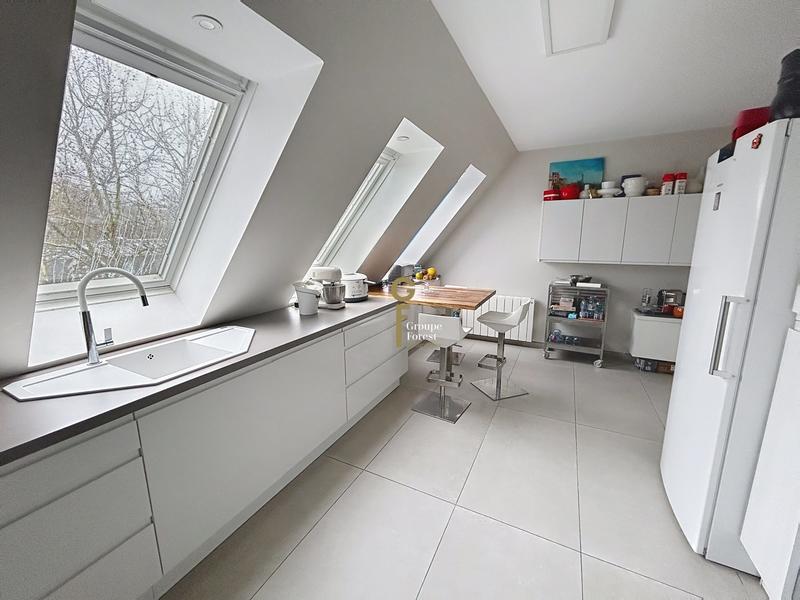 Appartement - 147 m² - 4 pièces