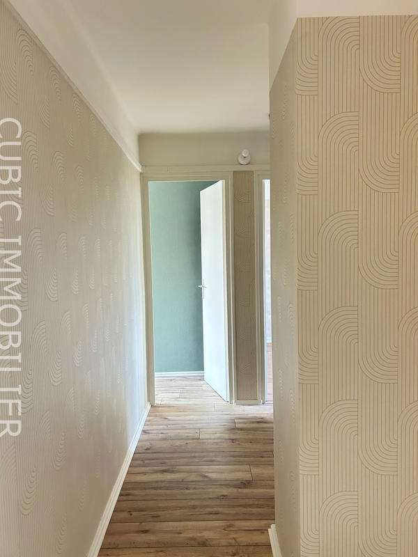 Appartement - 65 m² - 4 pièces