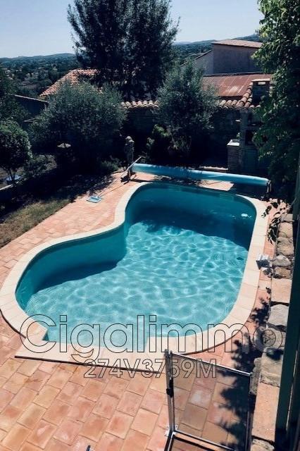 Maison en pierre - 225 m² - 7 pièces