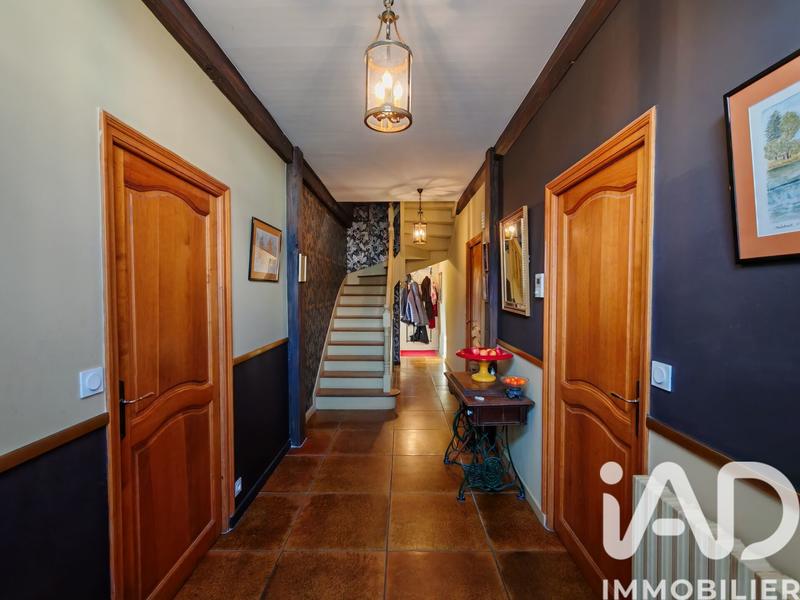 Maison - 187 m² - 7 pièces