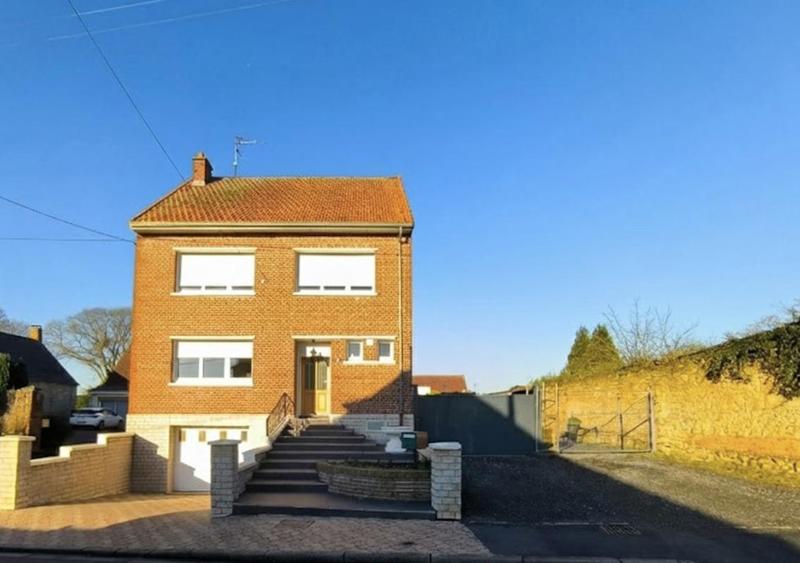 Maison - 111 m² - 5 pièces