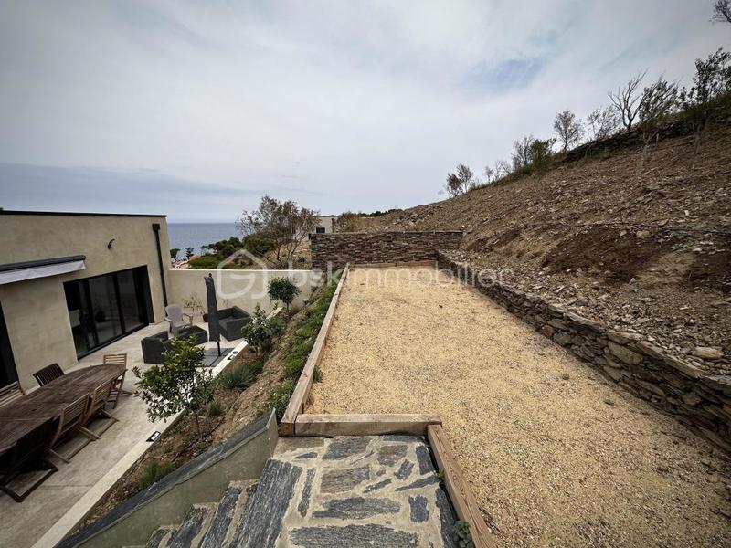 Villa - 228 m² - 4 pièces