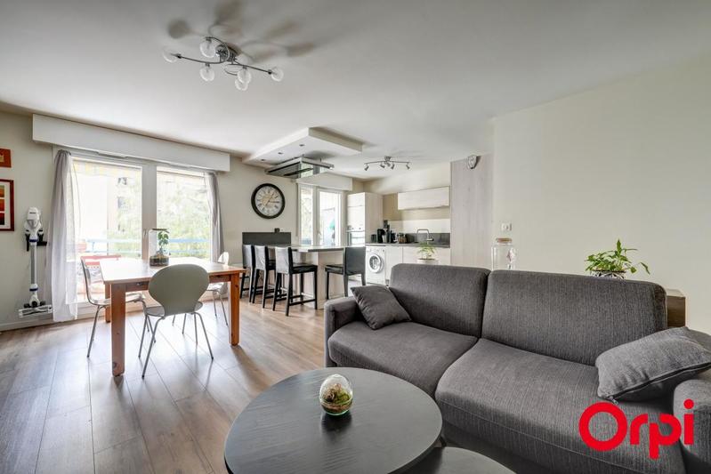 Appartement - 92 m² - 4 pièces