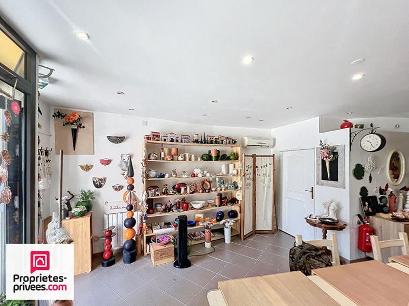 Immeuble - 220 m² - 9 pièces