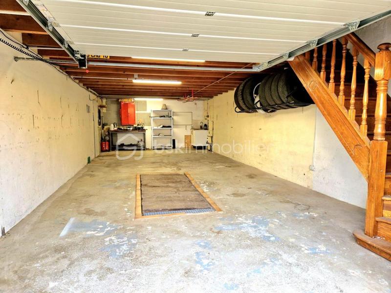 Maison - 143 m² - 7 pièces