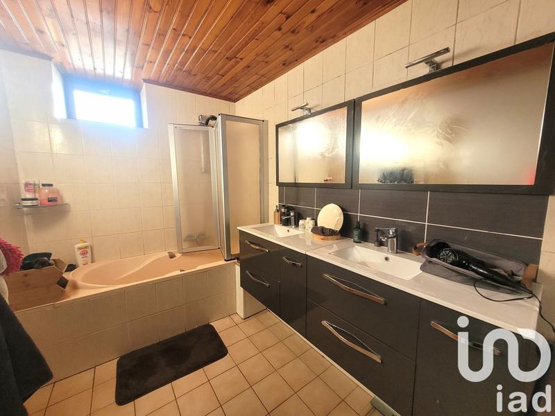 Maison - 145 m² - 5 pièces