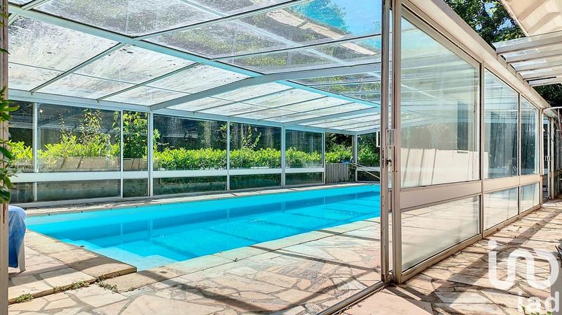 Maison de maîtres - 228 m² - 8 pièces