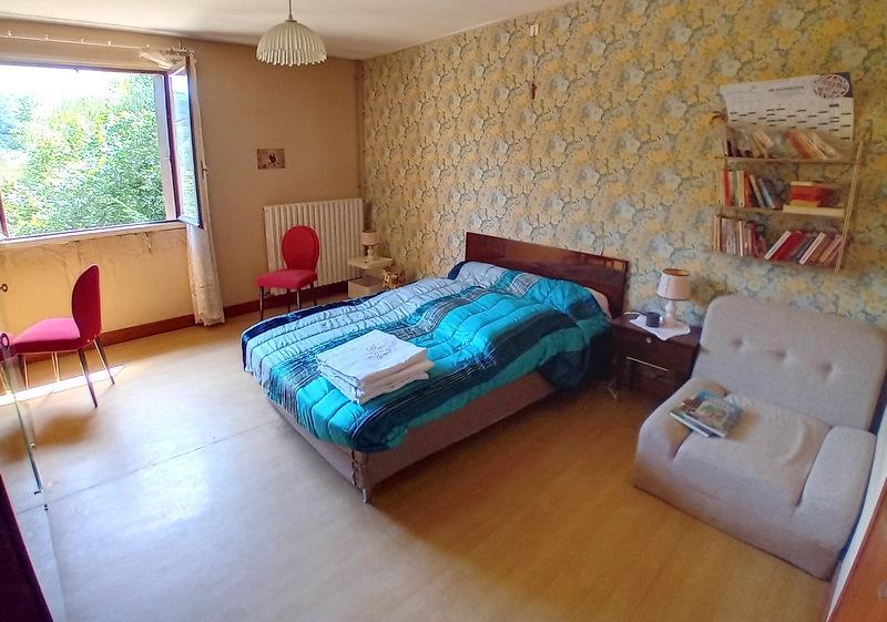 Maison ancienne - 180 m² - 8 pièces