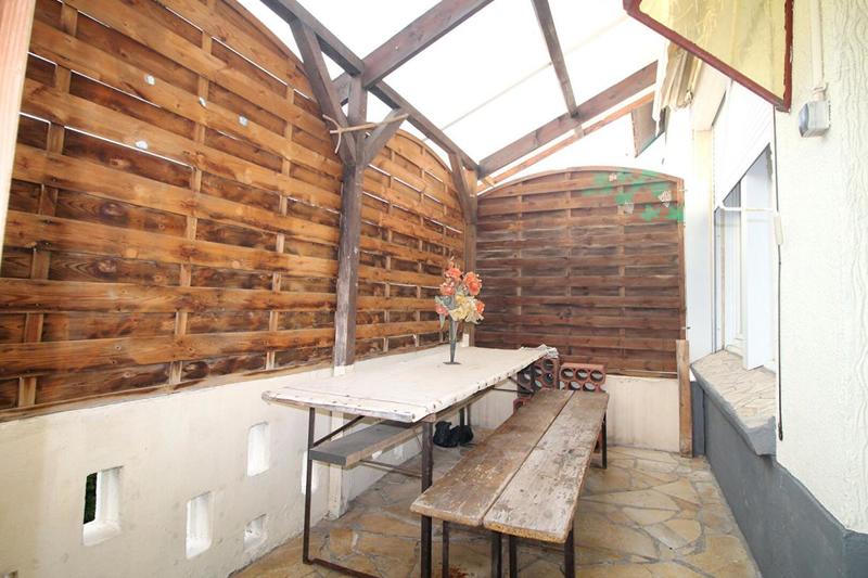 Maison - 152 m² - 8 pièces