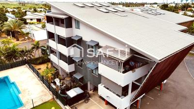 Appartement - 98 m² - 4 pièces