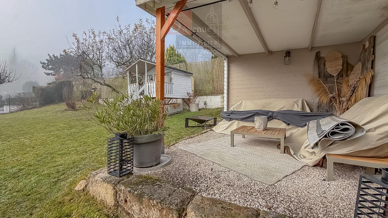 Maison - 137 m² - 6 pièces