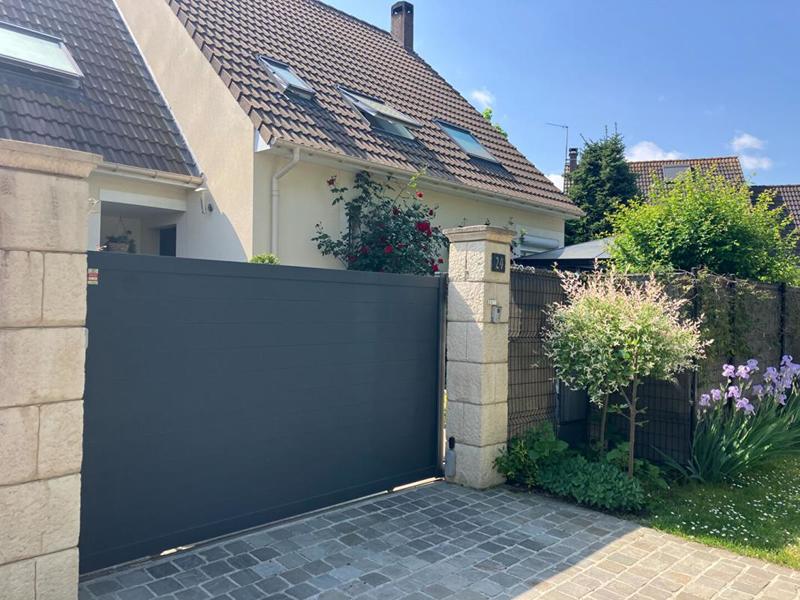 Maison - 141 m² - 8 pièces