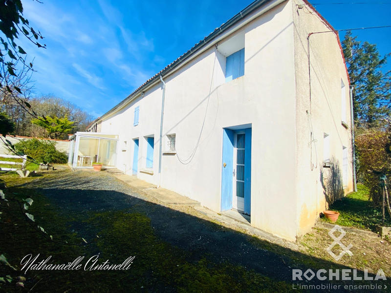 Maison ancienne - 104 m² - 4 pièces