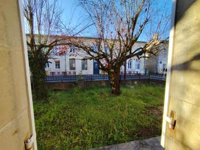 Maison en pierre - 67 m² - 3 pièces