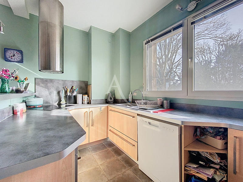 Appartement - 82 m² - 4 pièces