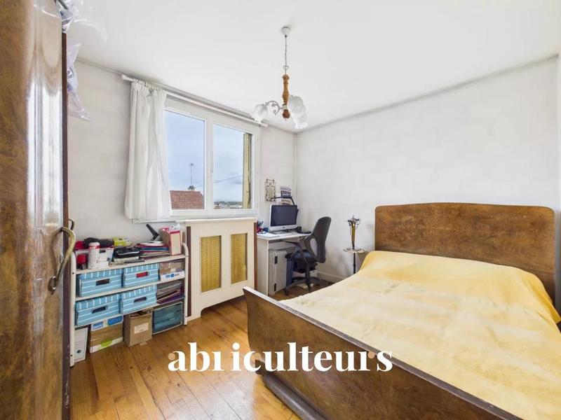 Appartement - 76 m² - 5 pièces