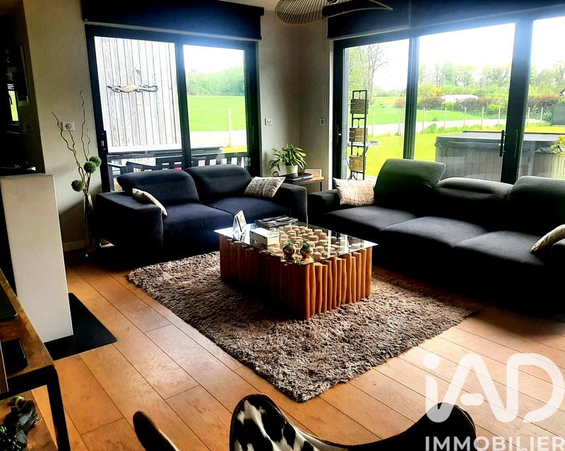 Maison - 168 m² - 7 pièces