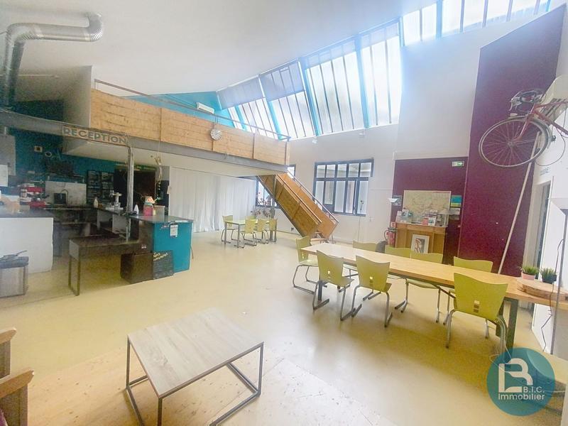 Fonds de commerce - 445 m²