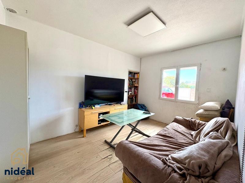 Maison - 180 m² - 8 pièces