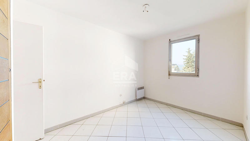 Appartement - 111 m² - 5 pièces