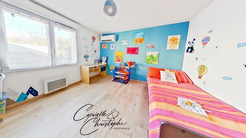 Maison - 104 m² - 5 pièces