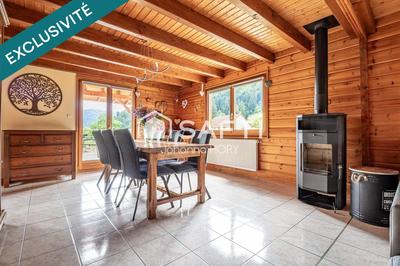 Maison - 90 m² - 6 pièces