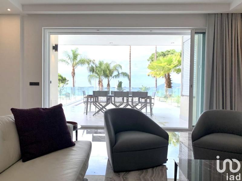 Appartement - 220 m² - 4 pièces