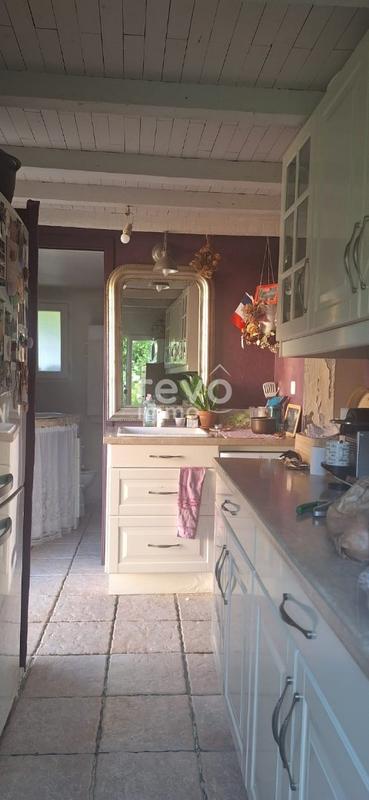 Maison - 223 m² - 8 pièces