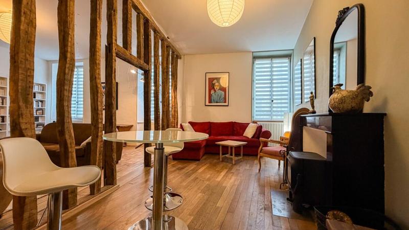 Maison - 164 m² - 7 pièces