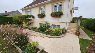 Maison - 115 m² - 6 pièces